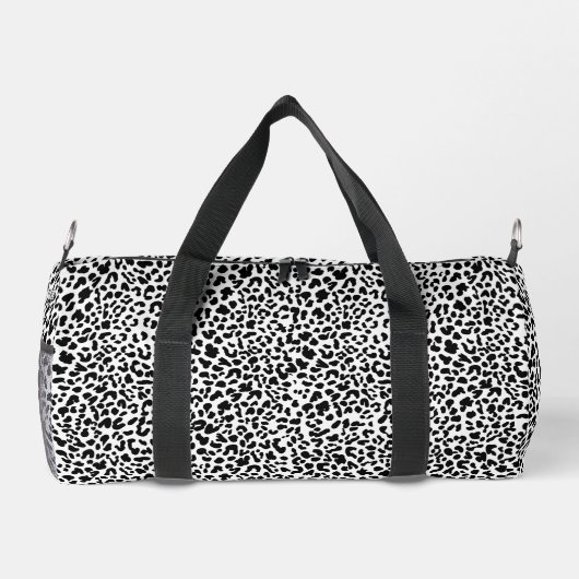 Black & white wild animal print. Snow Leopard Prin ダッフルバッグ (裏面)