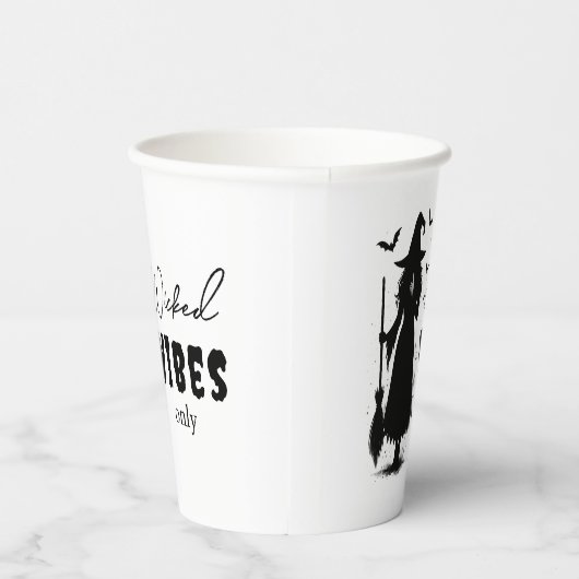 Black Witch Silhouette – "Wicked Vibes Only" -  紙コップ (右)