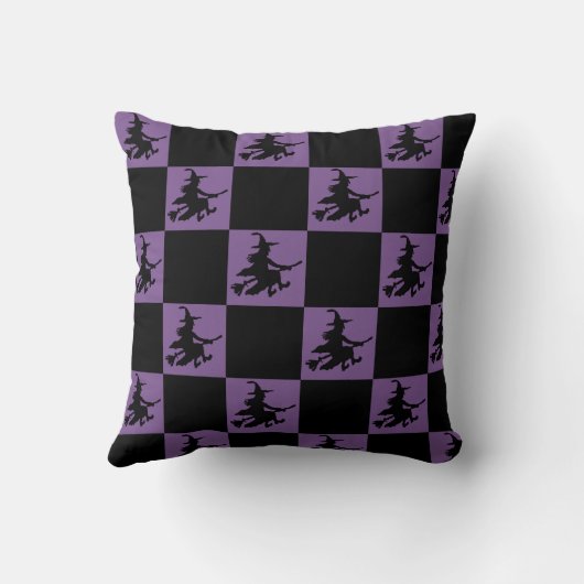 Black Witches on Purple クッション (裏面)