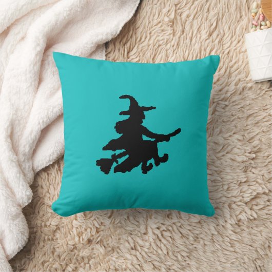Black Witches on Teal クッション (ブランケット)