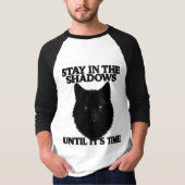 Black Wolf Stay In The Shadows Raglan Baseball  Tシャツ (正面)