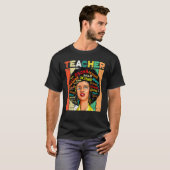 Black Woman Teacher Afro Retro Black History Month Tシャツ (正面フル)