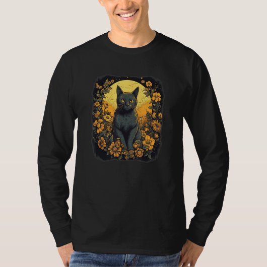 black yellow cat portrait with wild flowers and mo tシャツ (正面)