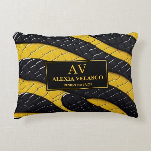 Black & Yellow Luxury Modern Animal skin アクセントクッション (正面)