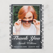 Blackboardとホワイトレースの卒業写真感謝してい ポストカード (正面)