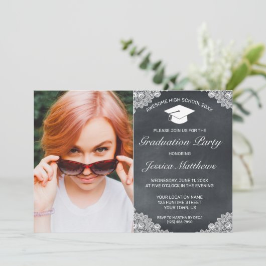 Blackboard & White Laceの卒業写真 招待状 (スタンド正面)