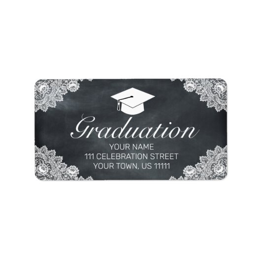 Blackboard & White Lace Graduation Invitation ラベル (正面)