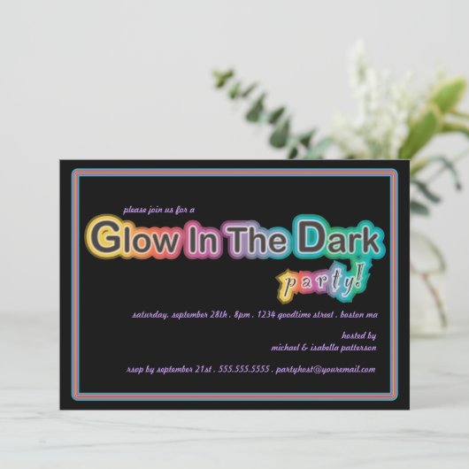 Blacklightの暗いパーティの招待状の白熱 招待状 (スタンド正面)