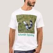 Blacksmith Lapwing – クイックファクト： Tシャツ (正面)