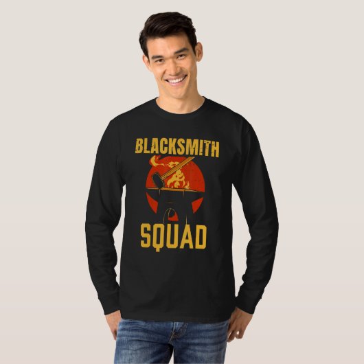 Blacksmith Squad Blacksmithing Job Tシャツ (正面フル)