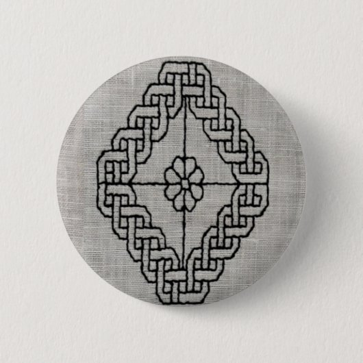 Blackwork embroidery button 缶バッジ (正面)