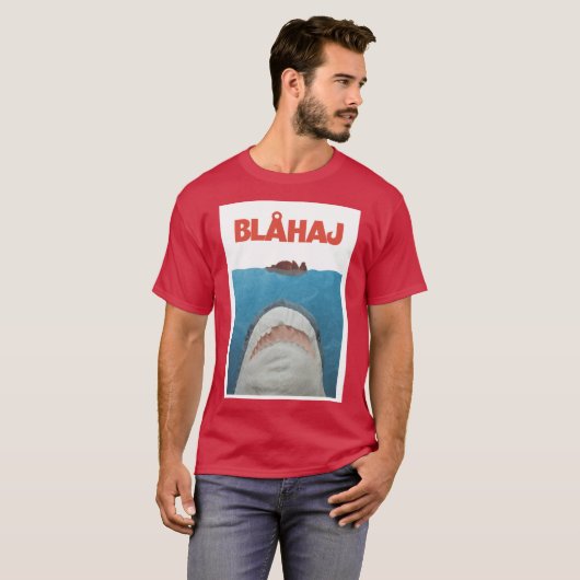 Blahaj Jaws Poster friends Tシャツ (正面フル)