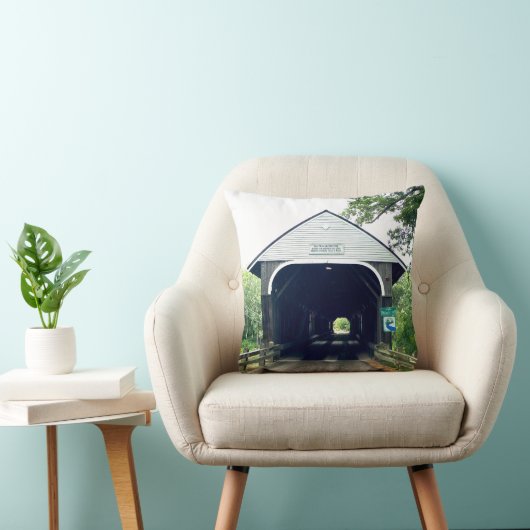 Blair Covered Bridge クッション (椅子)