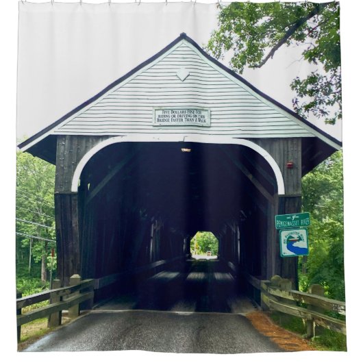 Blair Covered Bridge シャワーカーテン (正面)