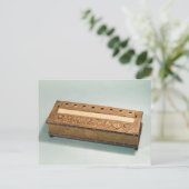 Blaise Pascalが発明する計算機械 ポストカード (スタンド正面)