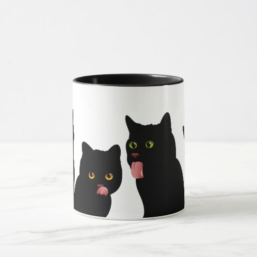 Blep! Windowsを舐めている黒猫 マグカップ (中央)