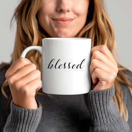 Blessed - ブラックタイポグラフィー 引用 コーヒーマグカップ