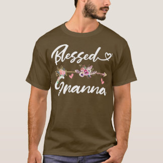 Blessed Granna Funny Greatful Flower Family Grand Tシャツ