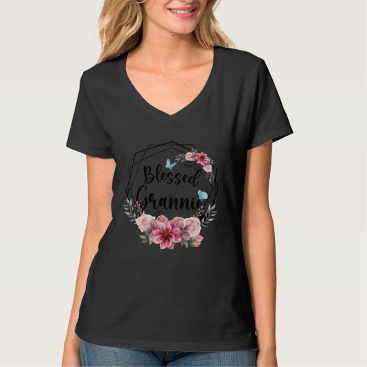 Blessed Grannie with Floral Mother s Day 2023 Tシャツ (正面)
