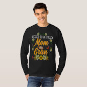 Blessed To Be Called Mom And Gran  Cute Sunflower Tシャツ (正面フル)