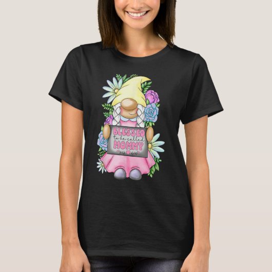 Blessed To Be Called Mommy Gnome Cute Girl Mothers Tシャツ (正面)