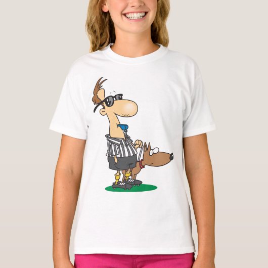 Blind Referee Blowing A Whistle T-Shirt Tシャツ (正面)