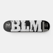 BLM ブラック・ライヴズ・マター スケートボード 7¾" デッキ (横)