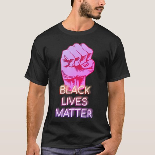 BLM Tシャツ (正面)