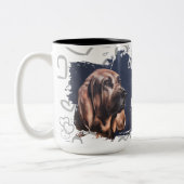 Bloodhound dog love mug  ツートーンマグカップ (左)