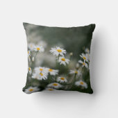 Bloom Like a Daisy, custom text green floral クッション (正面)