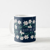 "Bloom Like Wildflowers" Elegant Floral Pattern コーヒーマグカップ (正面左)