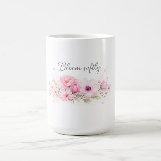 Bloom Softly – パステル水彩フラワー コーヒーマグカップ (中央)