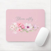 Bloom Softly – パステル水彩フラワー マウスパッド (マウス)