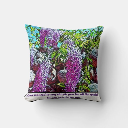 Blooming lilac flower garden クッション (正面)