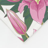 Blooming Lilies in Pastel Pink on White フリースブランケット (角)