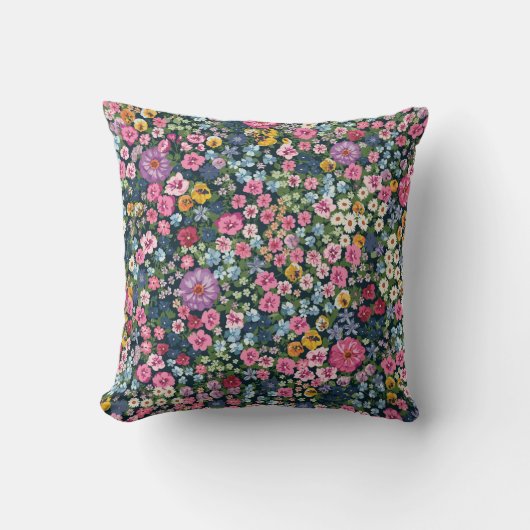Blooming midsummer meadow seamless pattern. Plant クッション (正面)
