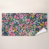 Blooming midsummer meadow seamless pattern. Plant バスタオル (バスタオル)