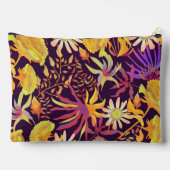 Blooming Mystical Floral Monogram Brown アクセサリーポーチ (裏面)