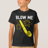 Blow Me Fireworks Countdown Happy New Year 2026 Co Tシャツ (正面)