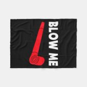 Blow Me Funny Couples Tee Valentine's Day Couple M フリースブランケット (正面(横))