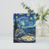 Blue Alien Eating Fried Eggs Faux Van Gogh ポストカード (スタンド正面)