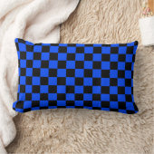 Blue and black checkerboard pattern ランバークッション (ブランケット)