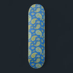 Blue And Green Pattern  スケートボード<br><div class="desc">A vintage retro boho paisley pattern royal blue and green skateboard. Cute and whimsical.</div>