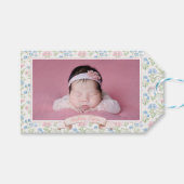Blue and Pink Grandmillennial Flower Photo Baby  ギフトタグ (正面(横))