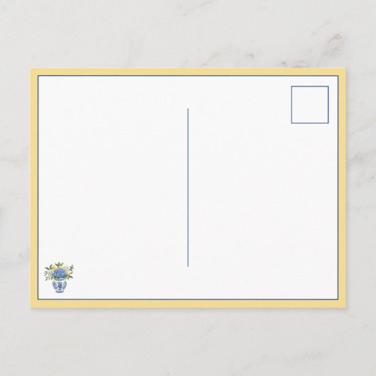 Blue and White Chinoiserie Vase With Hydrangeas ポストカード (裏面)