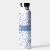 Blue and White Floral Custom Name Botanical Modern ウォーターボトル (左面)
