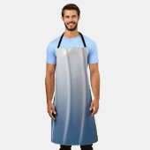 Blue and white plastic container エプロン (着用した状態)