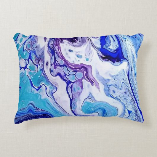 Blue and White Swirls Cushion – Unique Design アクセントクッション (正面)