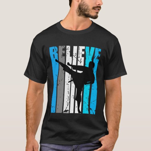 Blue Believe Jiu Jitsu Motivational Girls Team Ret Tシャツ (正面)