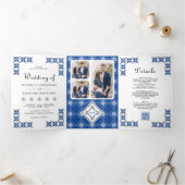 Blue Black Ukrainian Embroidery QR Code Wedding 三つ折り招待状 (内部)